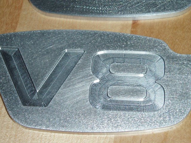 V8_detail.jpg